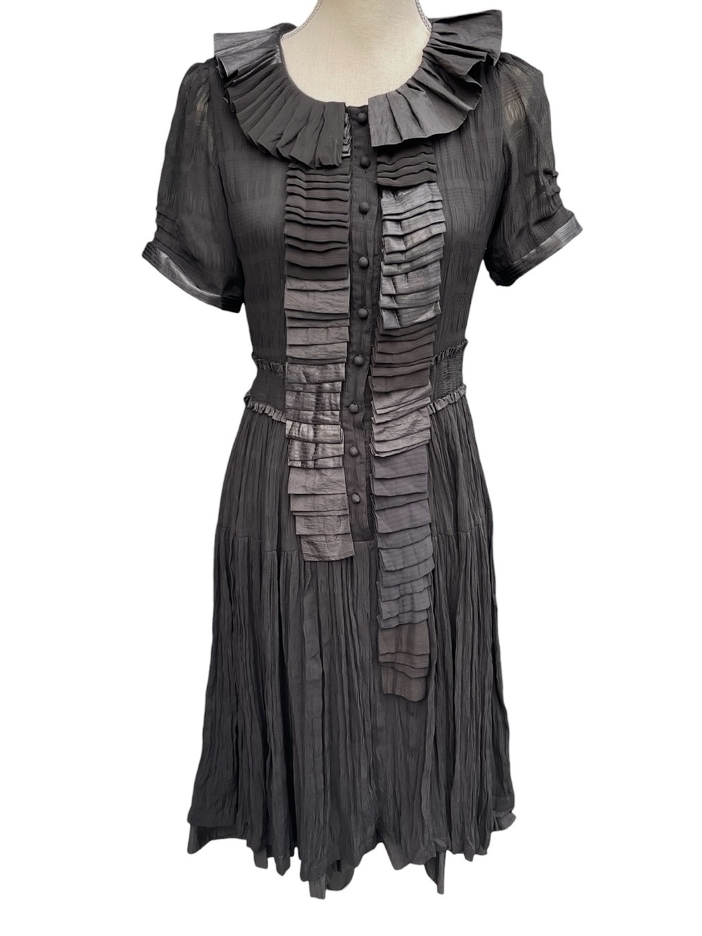Fairyfair Black Short Sleeve Pleated Ruffle Crinkle Button Up Midi Dress (M)